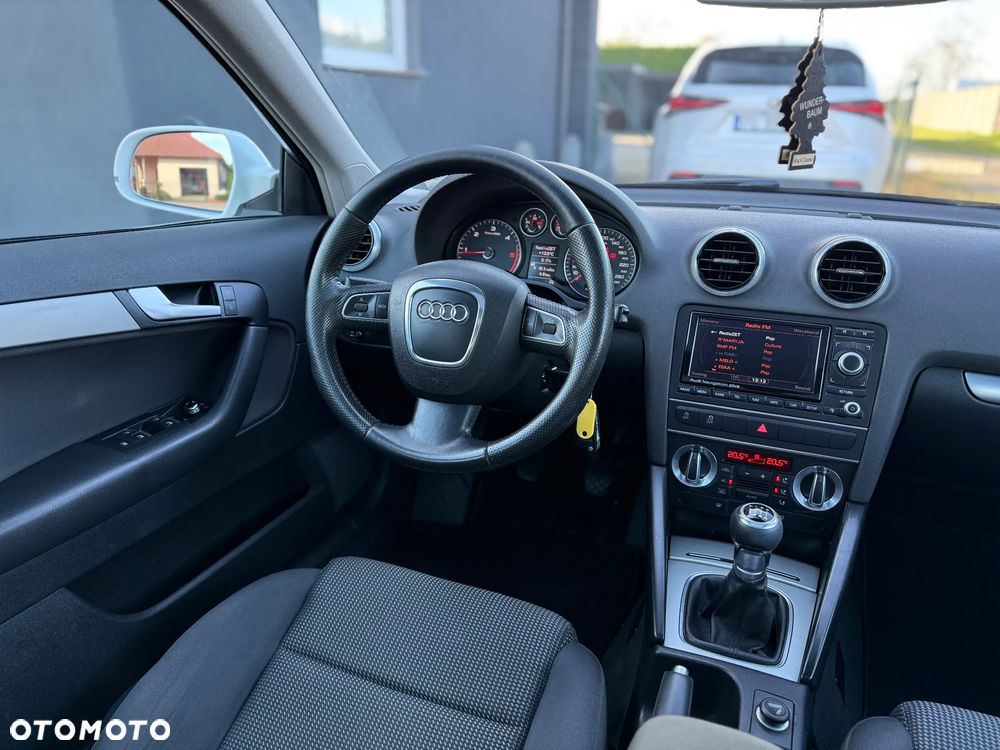 Audi A3 Sportback - 7