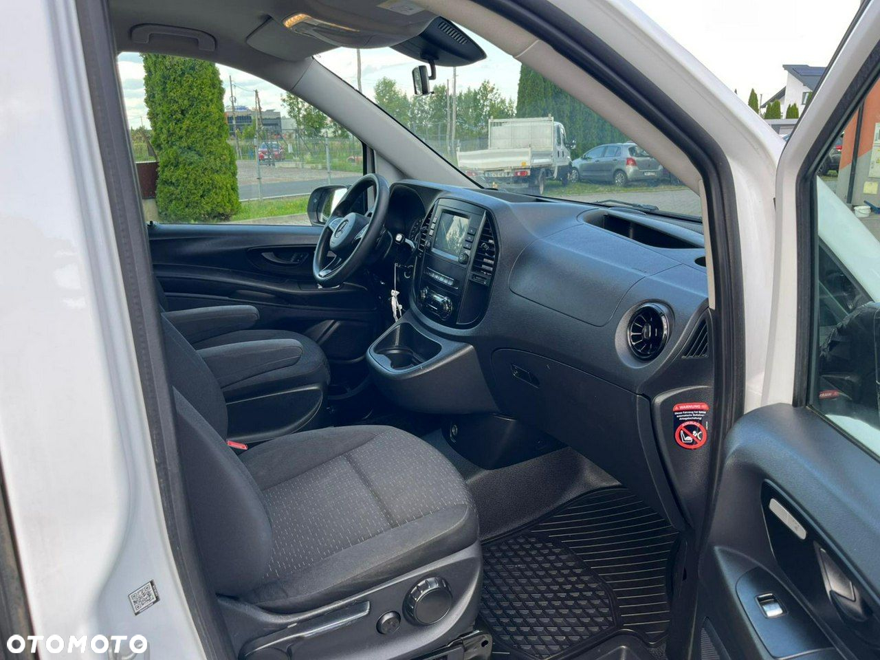 Mercedes-Benz Vito - 13