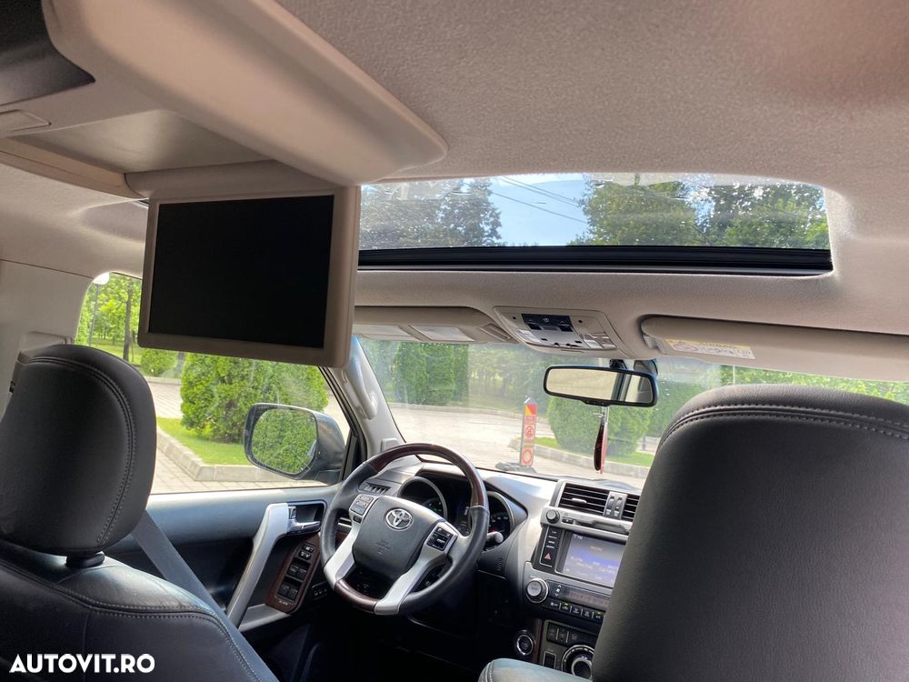 Toyota Land Cruiser 3.0l Turbo D-4D Aut. AVS 7 Locuri Luxury - 12