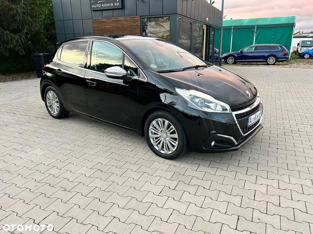 Peugeot 208 1.2 VTi Allure - 3