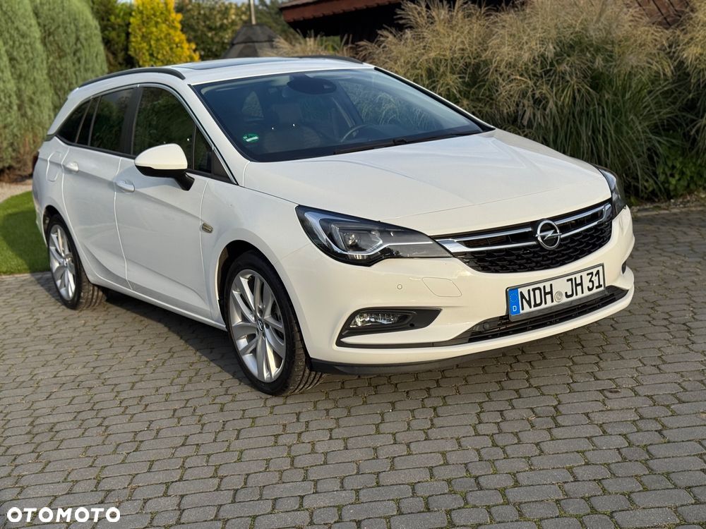 Opel Astra 1.6 D Start/Stop Business - 1