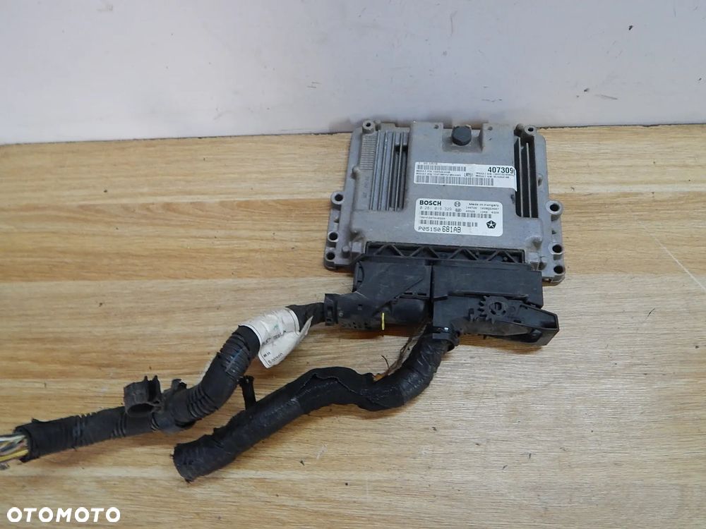 Zestaw startowy moduł sterownik skrzynka stacyjka licznik  2.0 CRD Multijet Jeep Cherokee KL V 13-18 Łuków części - 5