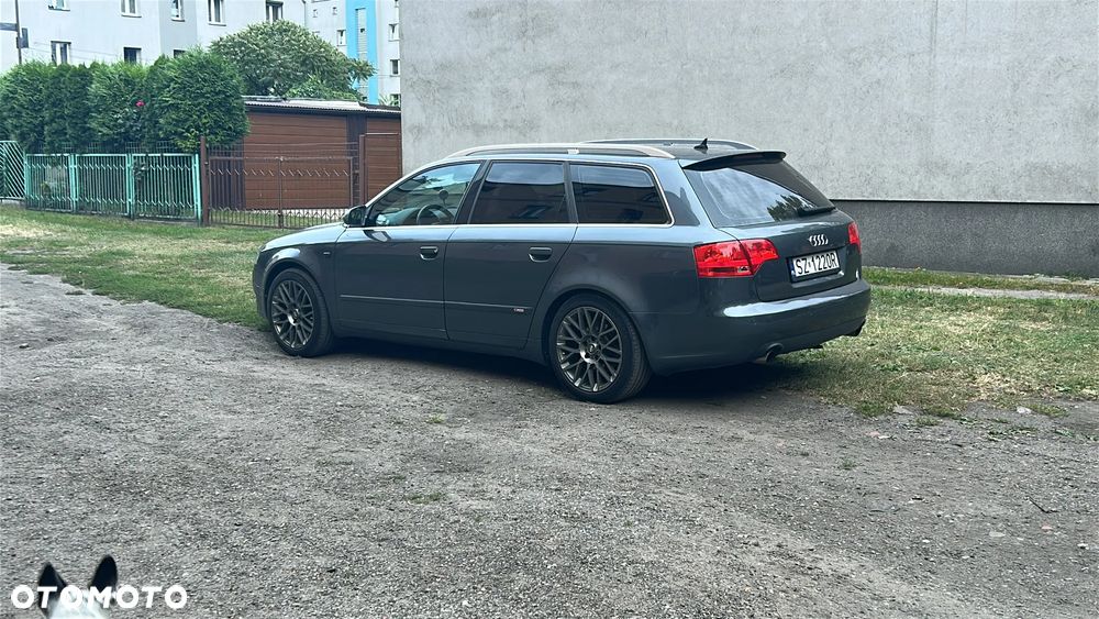 Audi A4 Avant 2.0 T FSI quattro - 2