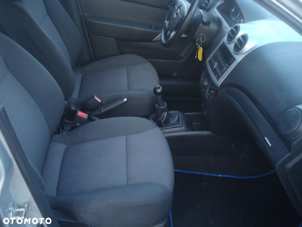Chevrolet Aveo 1.2 Plus - 25