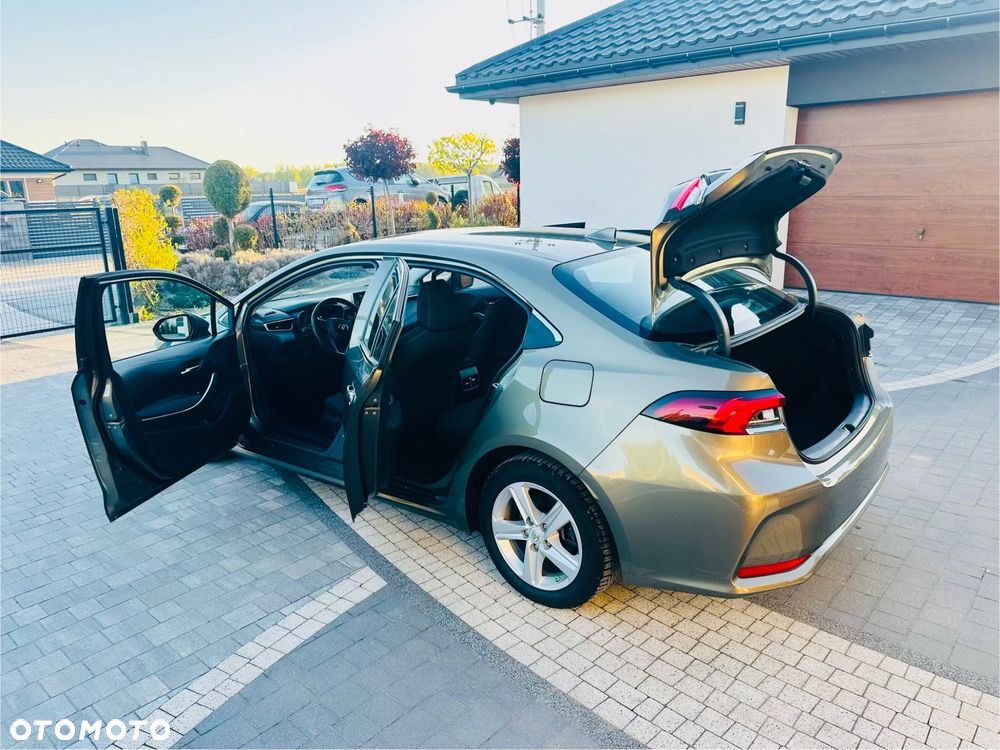 Toyota Corolla 1.8 Hybrid Comfort - 21