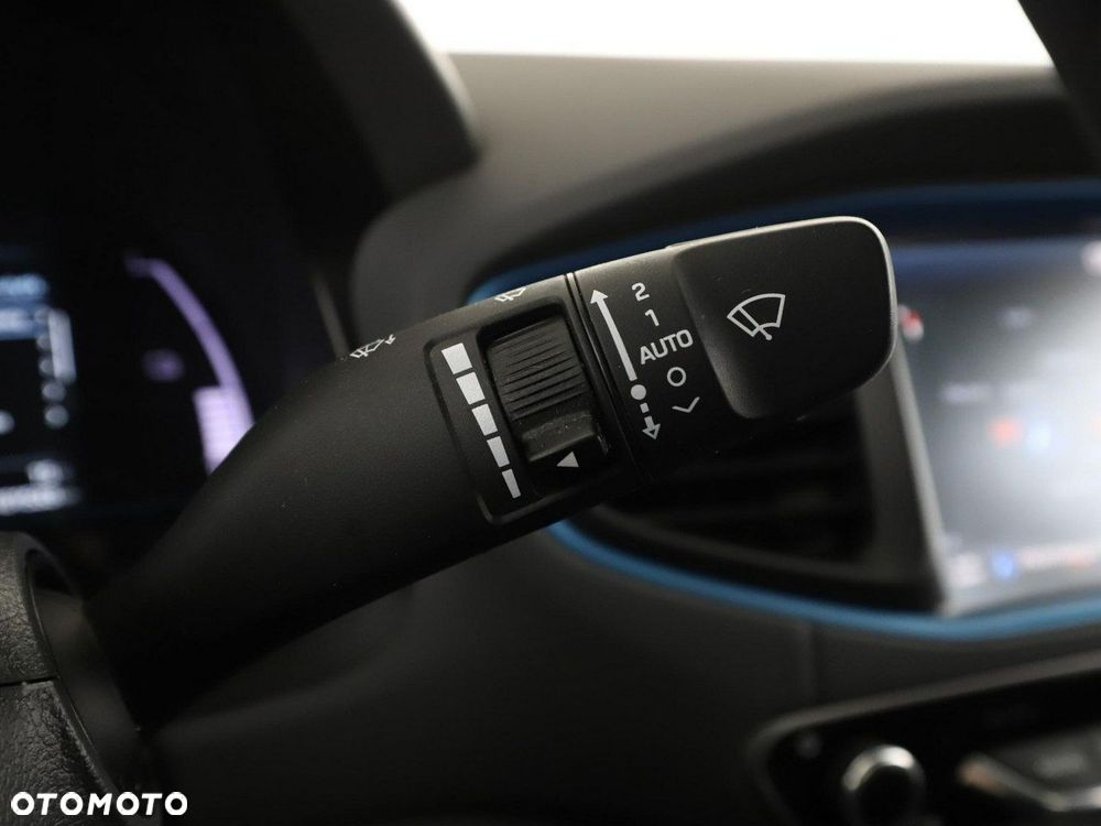 Hyundai IONIQ - 33