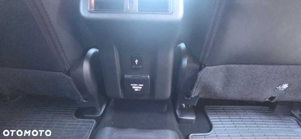 Mitsubishi Outlander 2.4 4WD Diamant+ - 36