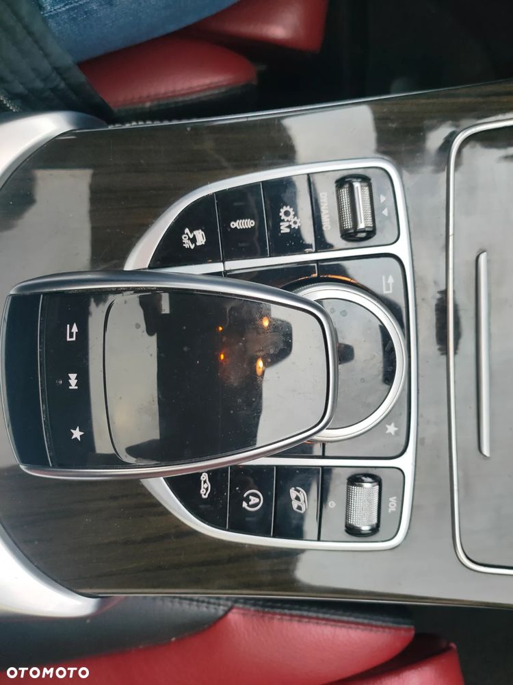 Mercedes-Benz GLC AMG 43 4Matic 9G-TRONIC - 8