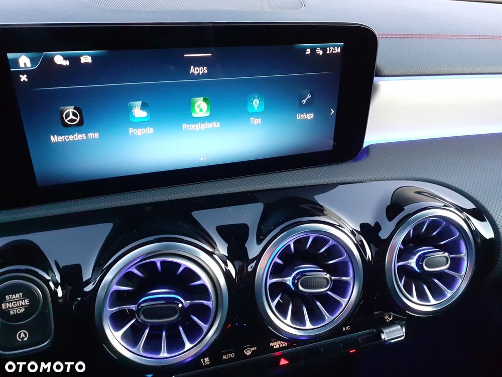 Mercedes-Benz CLA 200 AMG Line 7G-DCT - 34