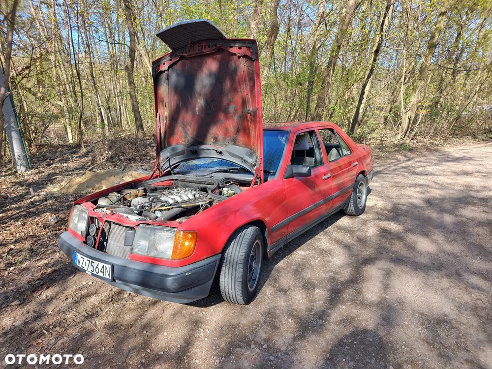 Mercedes-Benz W124 (1984-1993) - 18