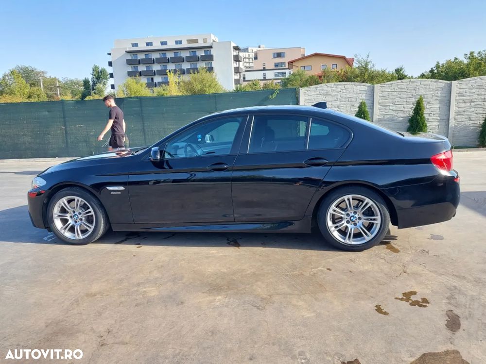 BMW Seria 5 530d xDrive AT - 8