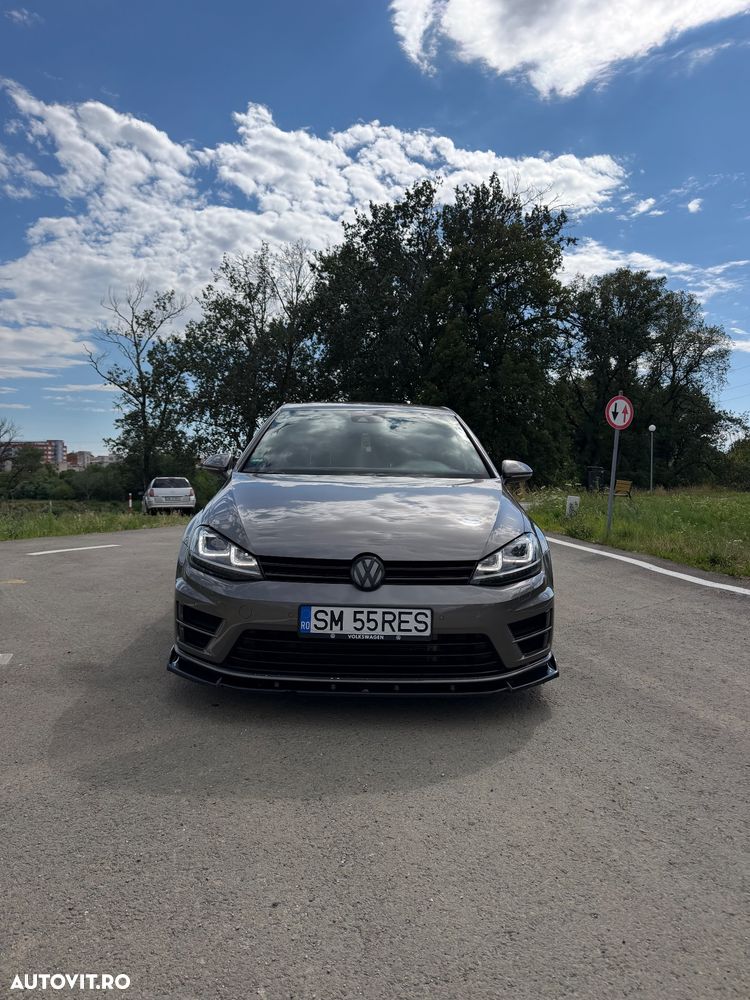 Volkswagen Golf - 4