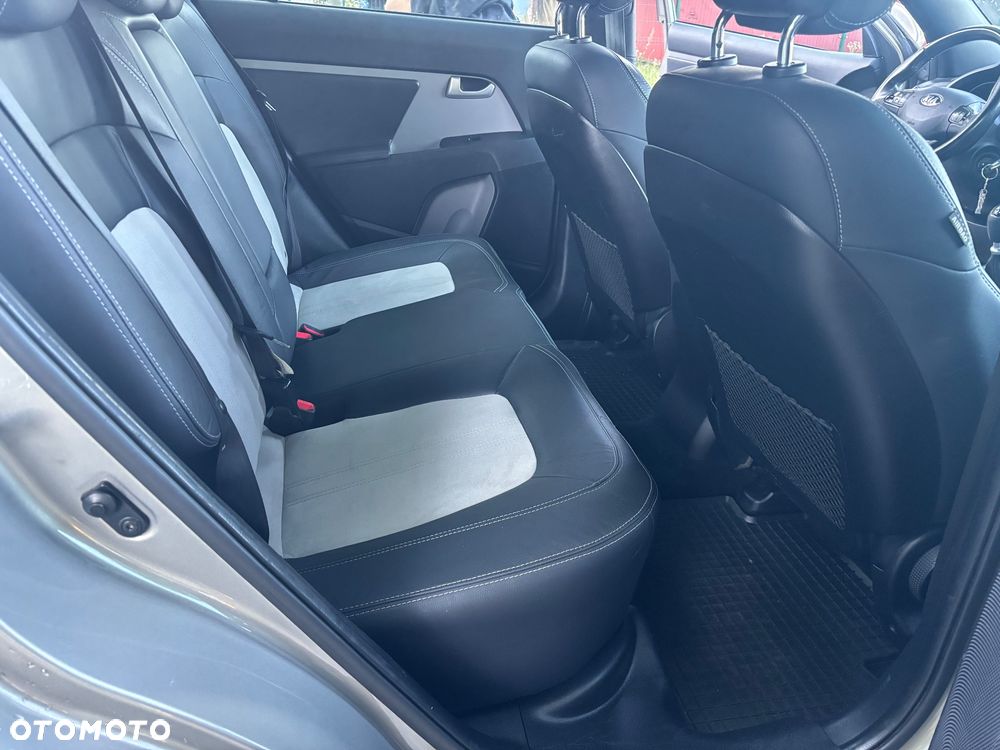 Kia Sportage 1.7 CRDI L 2WD - 16