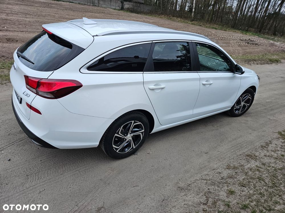 Hyundai i30 1.5 DPI Comfort - 2
