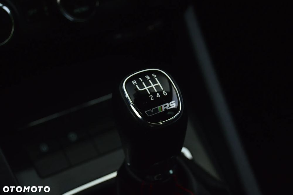 Skoda Octavia 2.0 TDI RS - 29