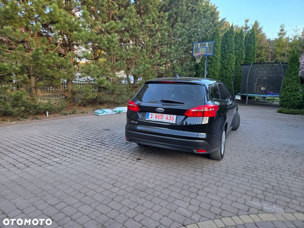 Ford Focus 1.6 TDCi DPF Start-Stopp-System SYNC Edition - 28