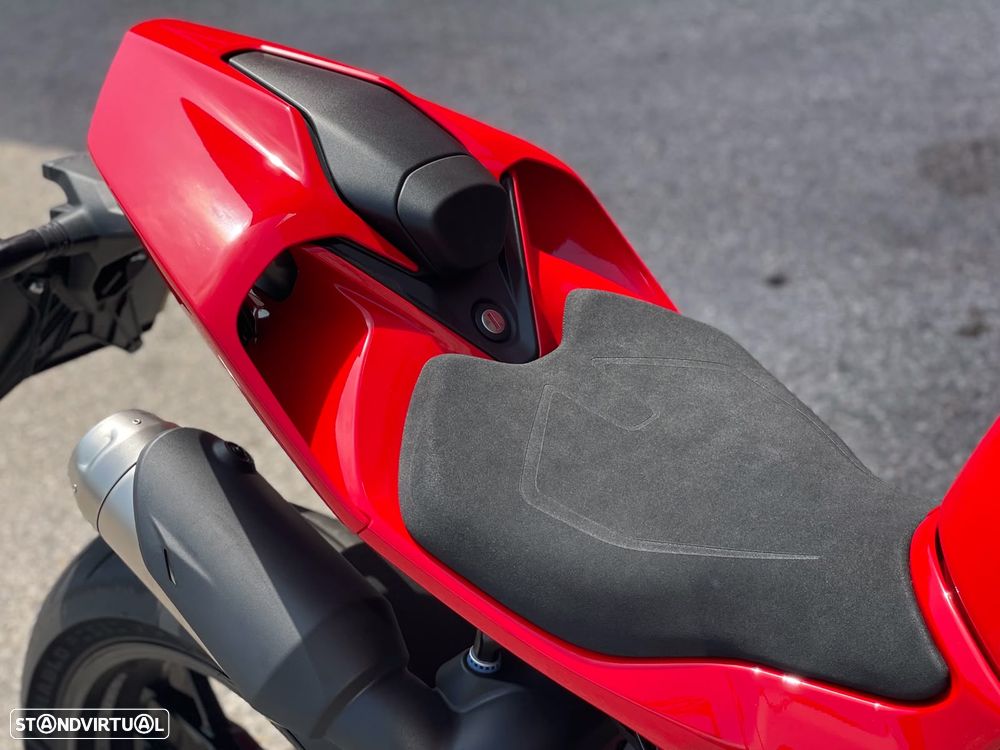 Ducati Panigale V2 S - 6