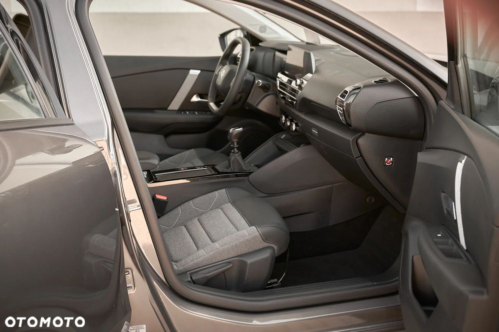 Citroën C4 1.5 BlueHDi Shine S&S - 28