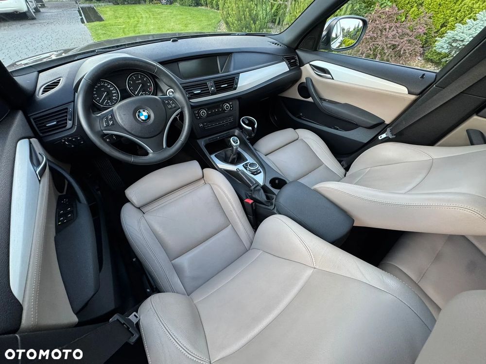 BMW X1 sDrive18i - 6