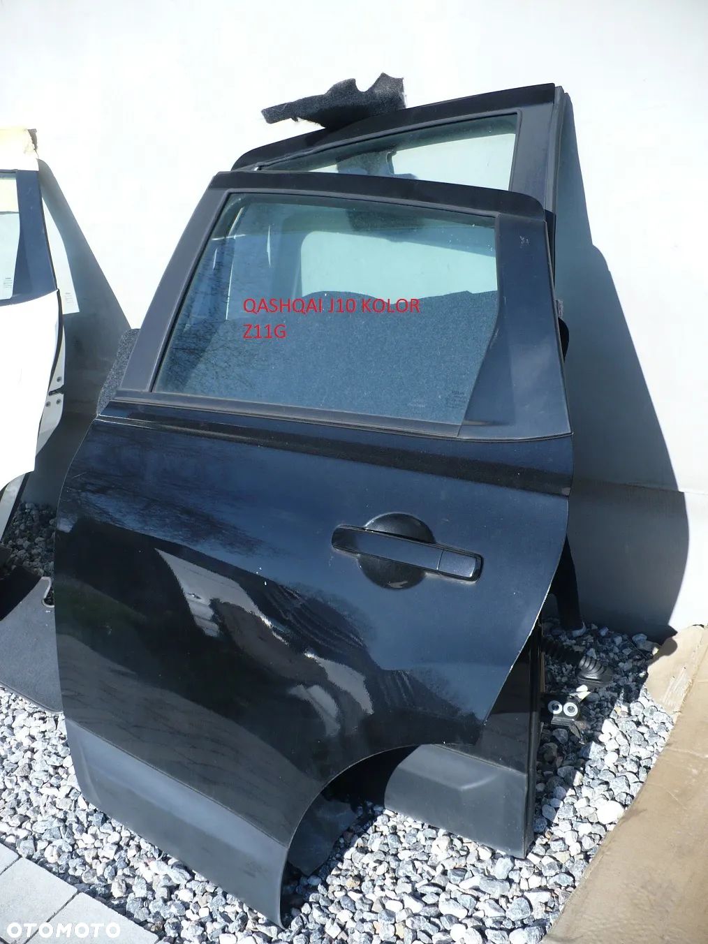 QASHQAI J10 DRZWI TYL PRZOD CZARNE Z11 KOMPL. EU. - 1