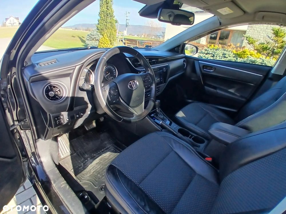 Toyota Corolla 1.6 Prestige MS - 11