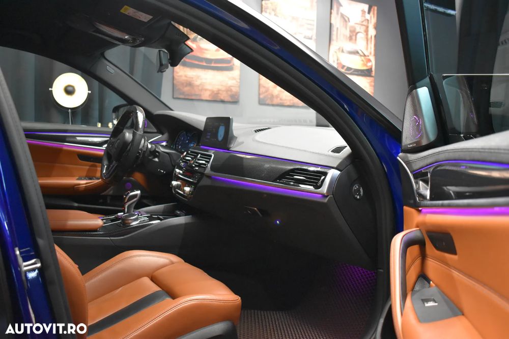 BMW M5 AT - 9