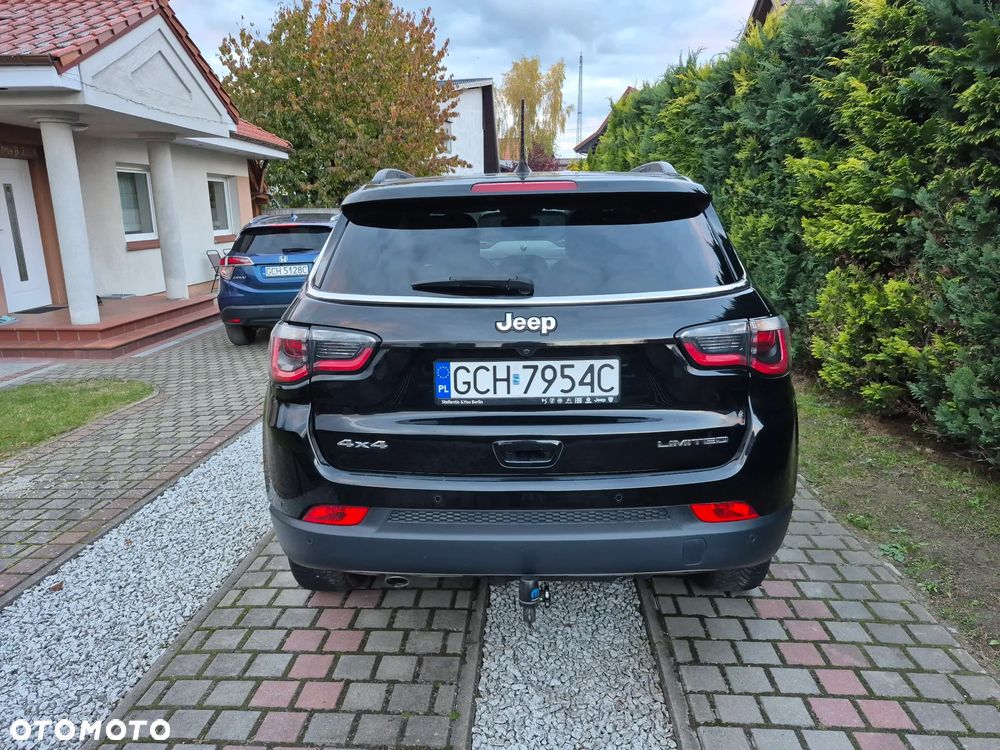 Jeep Compass - 22
