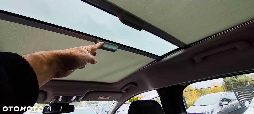 Ford B-MAX 1.0 EcoBoost Titanium - 19