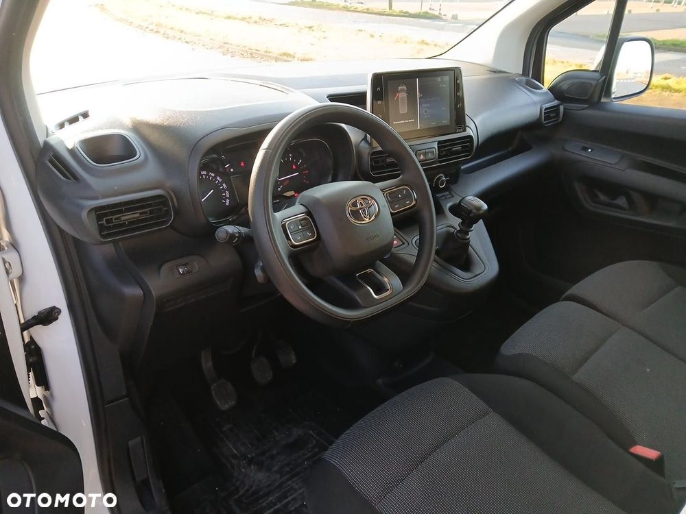 Toyota PROACE CITY - 14
