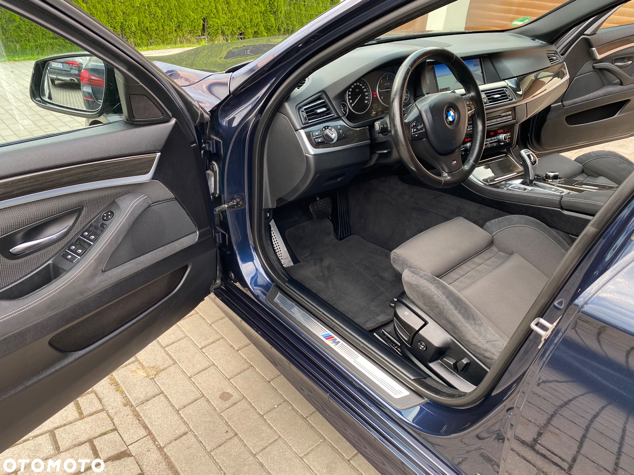 BMW Seria 5 520d Touring Sport-Aut - 6
