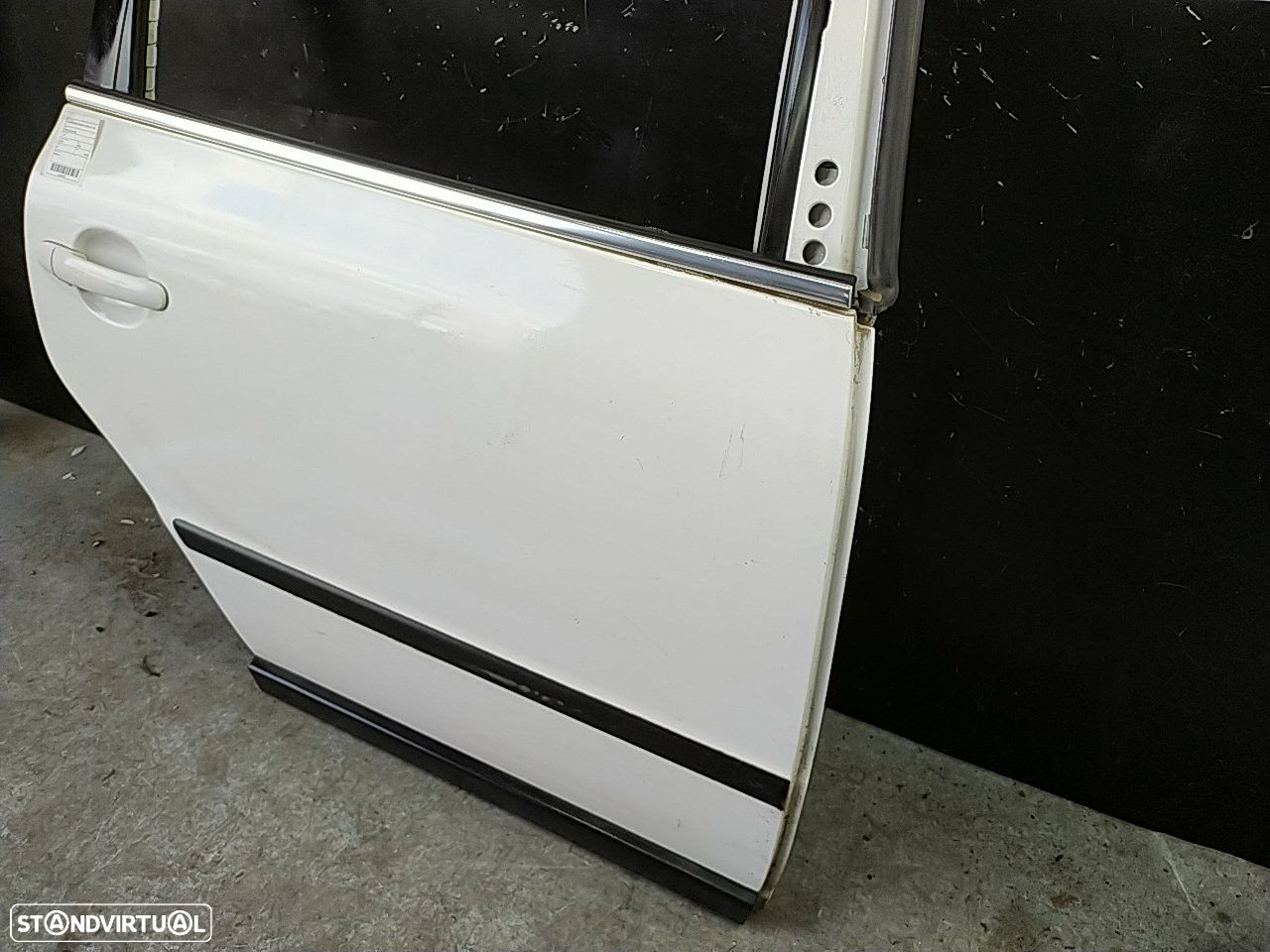 Porta Tras Direita Volkswagen Passat (3B3) - 2