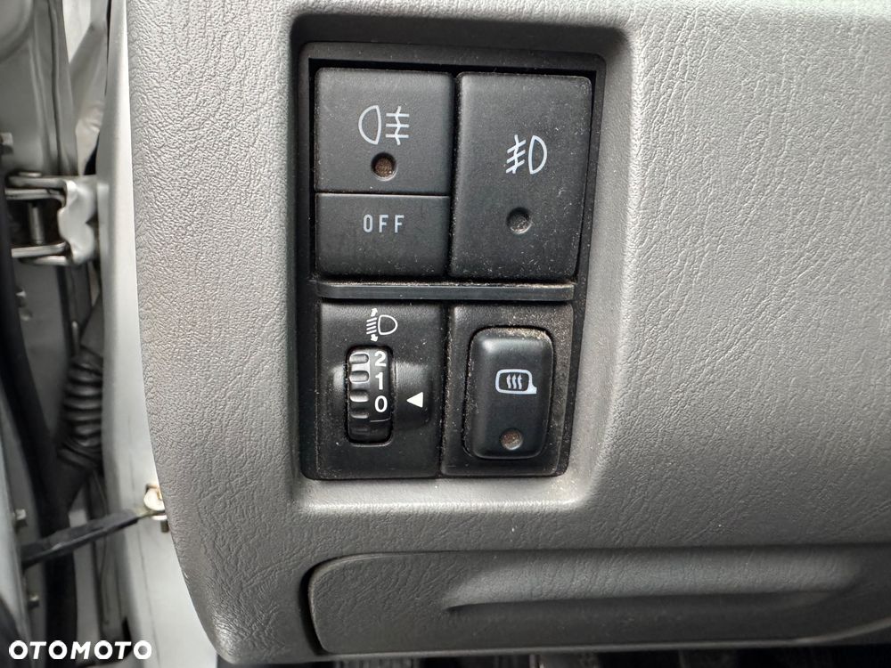 Suzuki Grand Vitara 1.6 Comfort Limited - 28