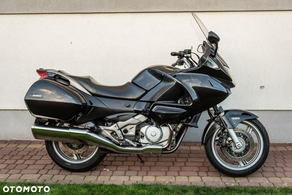 Honda NTV - 3