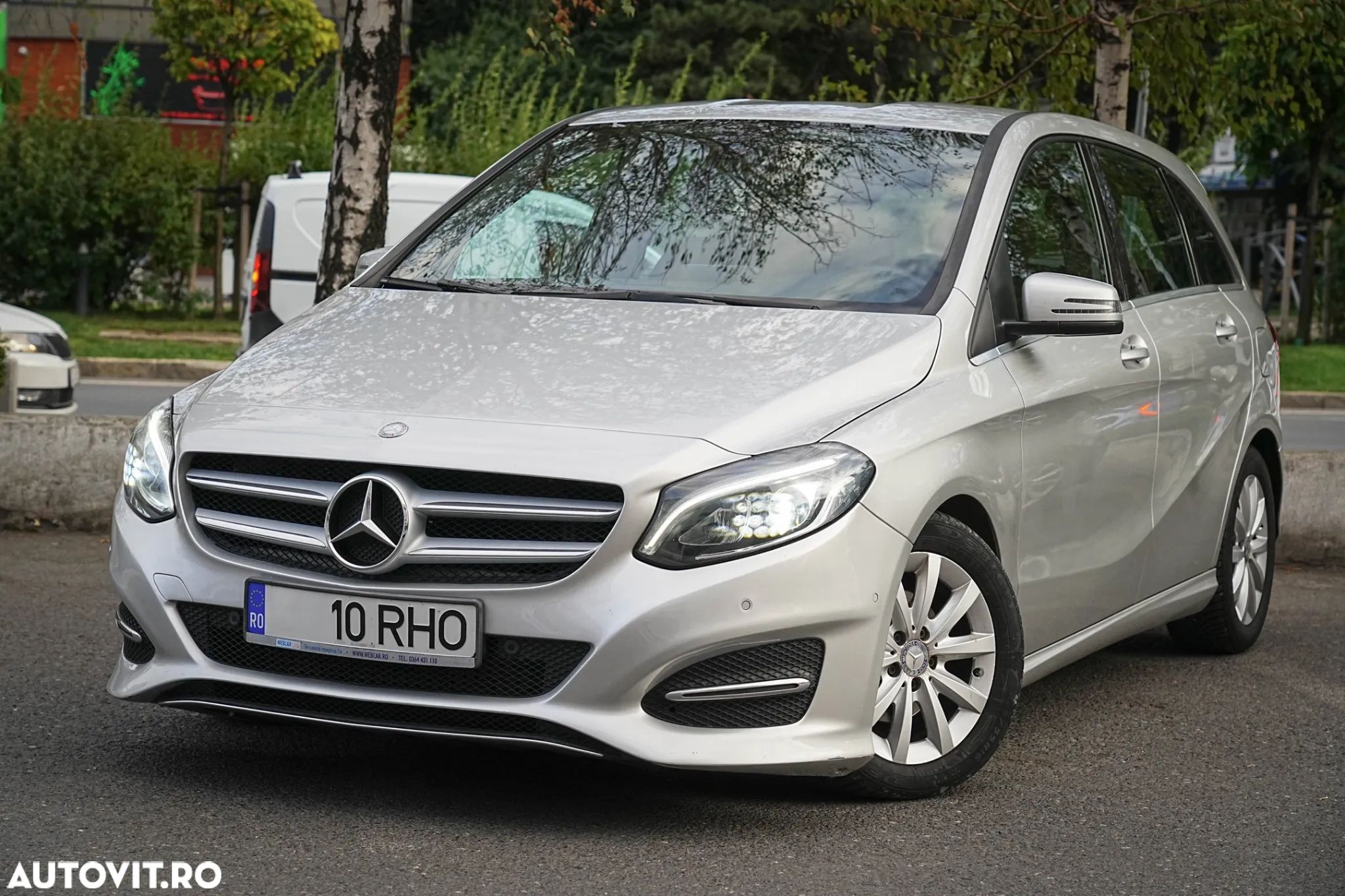 Mercedes-Benz B - 1
