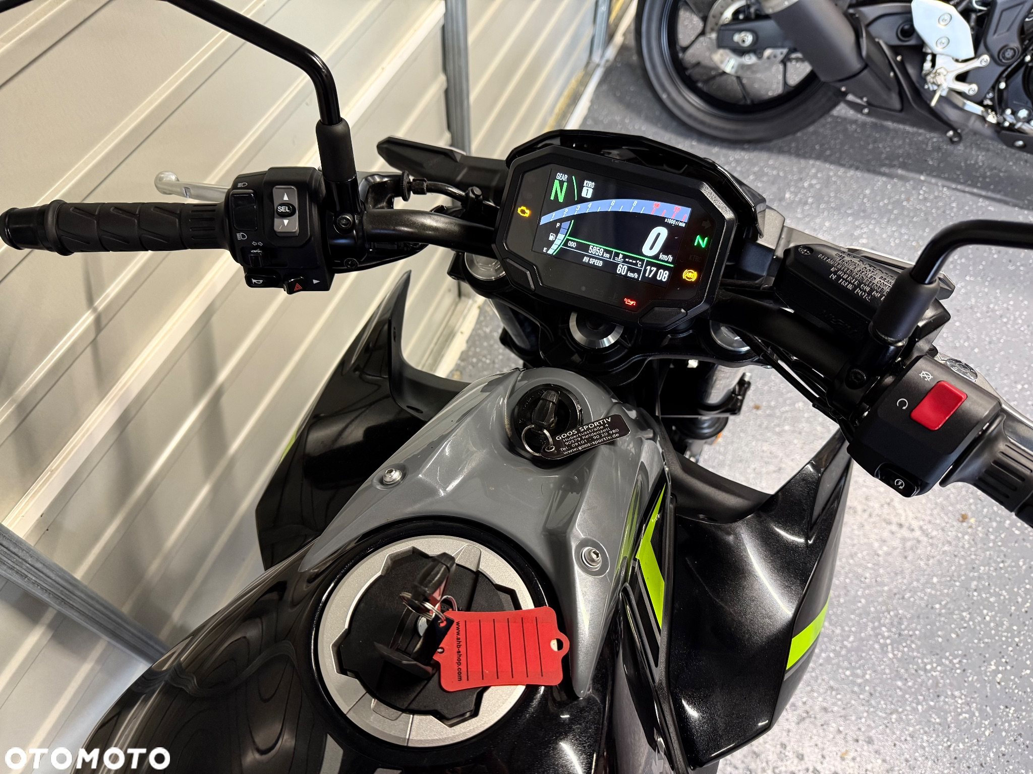 Kawasaki Z 650 - 8