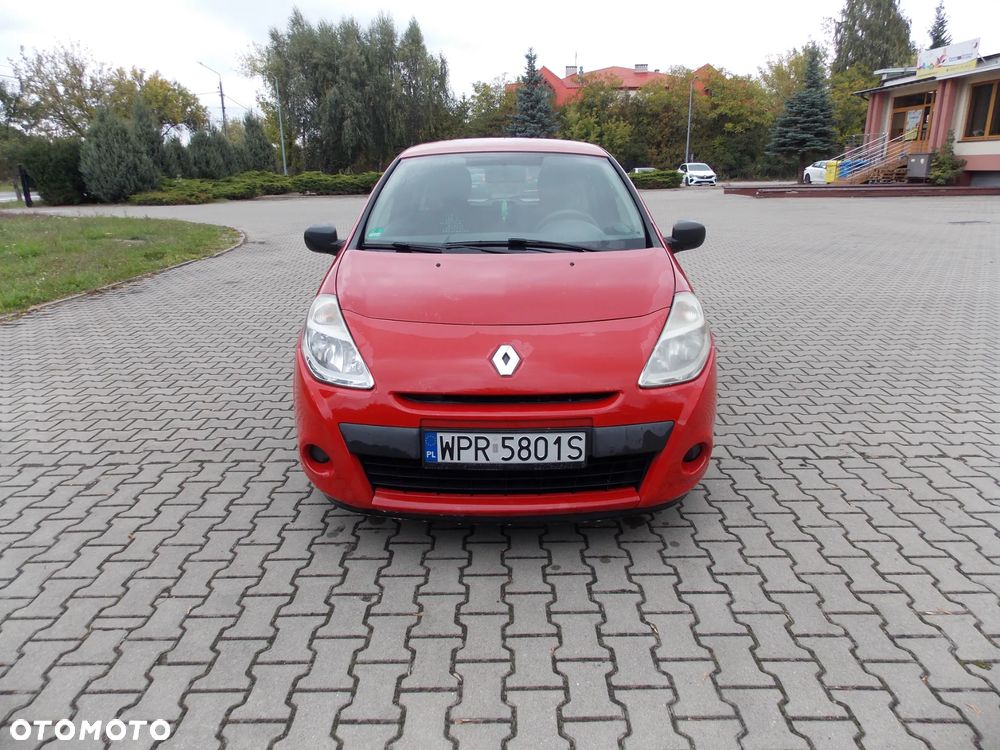 Renault Clio - 2