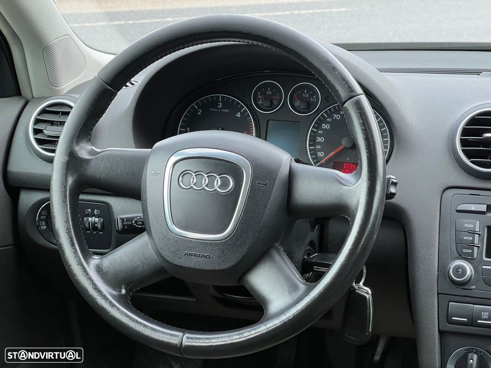 Audi A3 Sportback 1.9 TDi Advance - 15