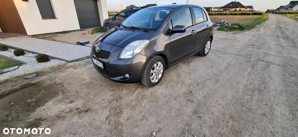 Toyota Yaris 1.3 Sol - 10