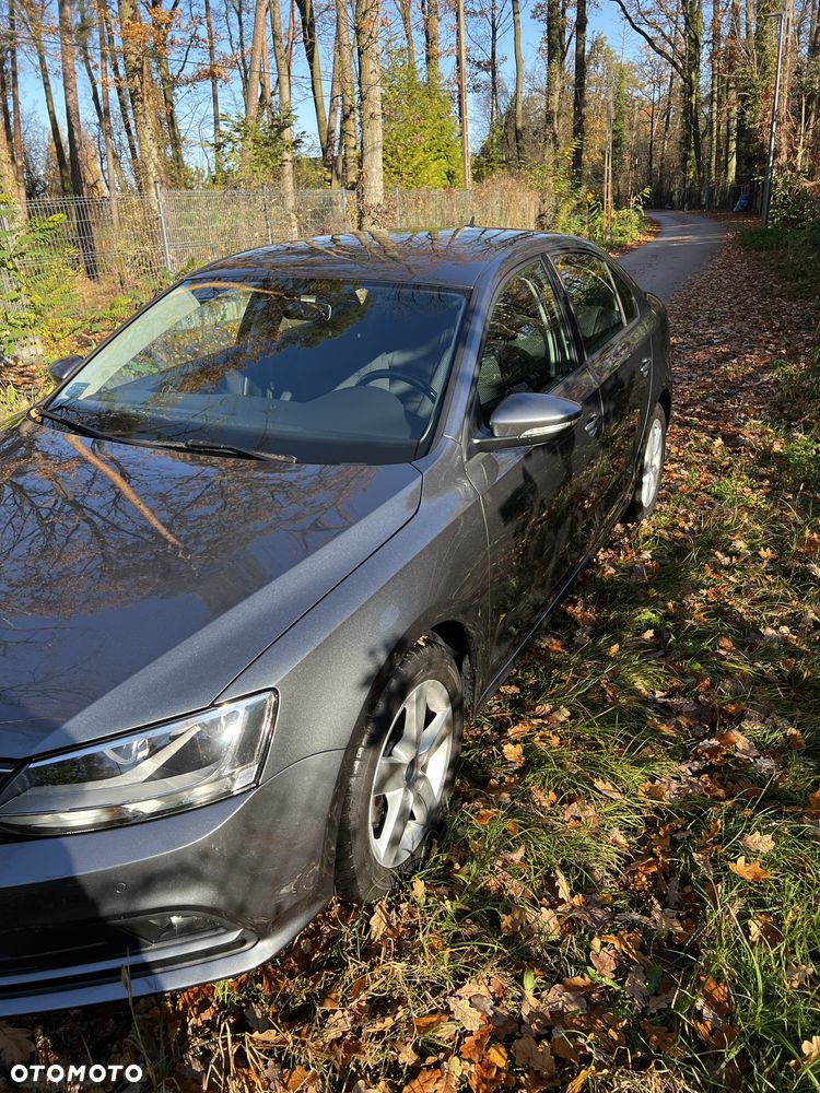 Volkswagen Jetta 1.4 TSI BMT Comfortline - 10