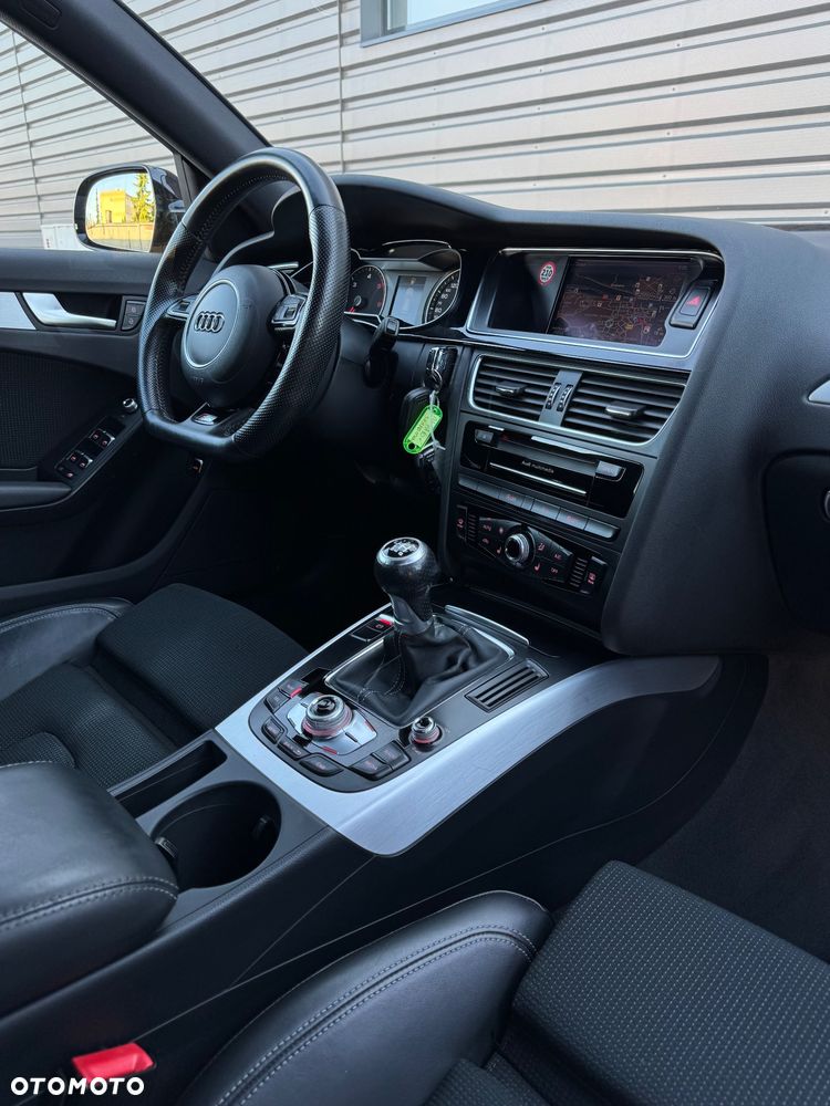 Audi A4 Avant 2.0 TDI DPF S line Sportpaket - 13