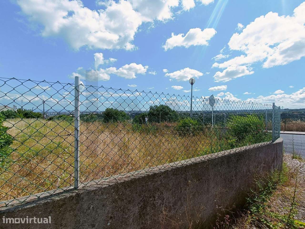 Terreno para Construção com Vista Deslumbrante e Projeto Aprovado no B - Grande imagem: 4/14