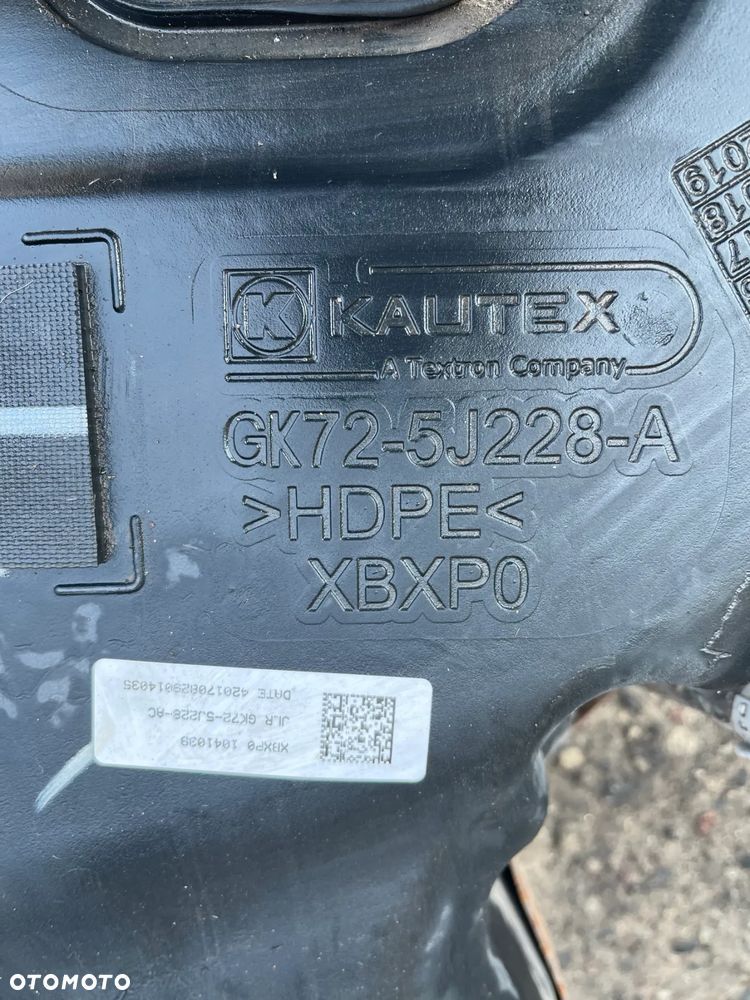 Bak zbiornik AdBlue GK72-5K228 Land Rover Discovery Sport L550 2.0 D - 2