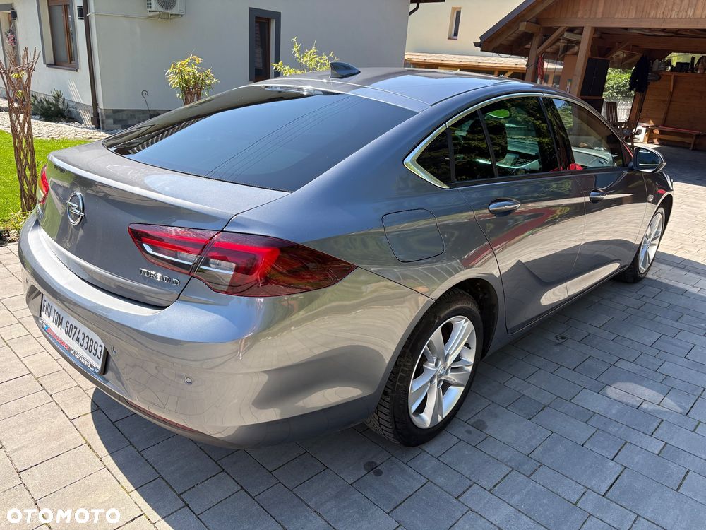 Opel Insignia - 14