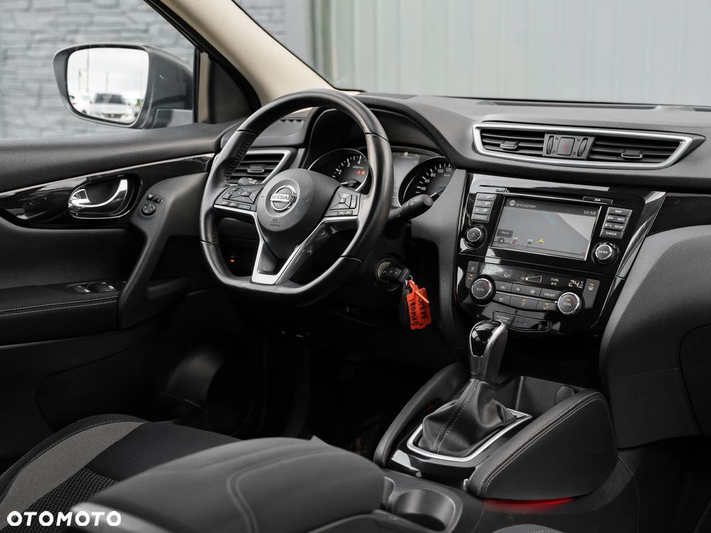 Nissan Qashqai 1.2 DIG-T Xtronic N-Connecta - 20