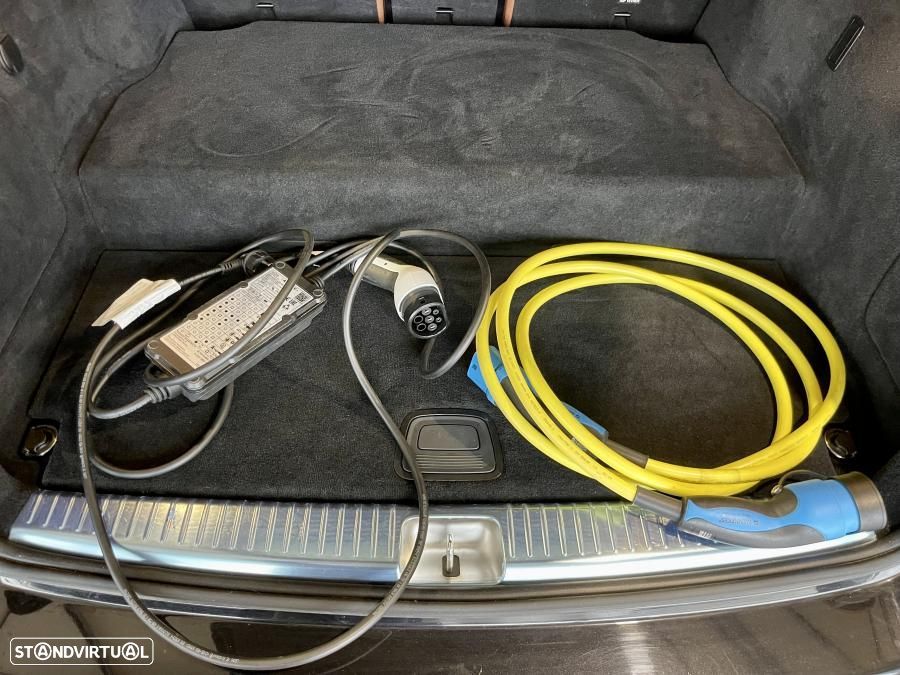 Mercedes-Benz C 300 de T 9G-TRONIC AMG Line - 41