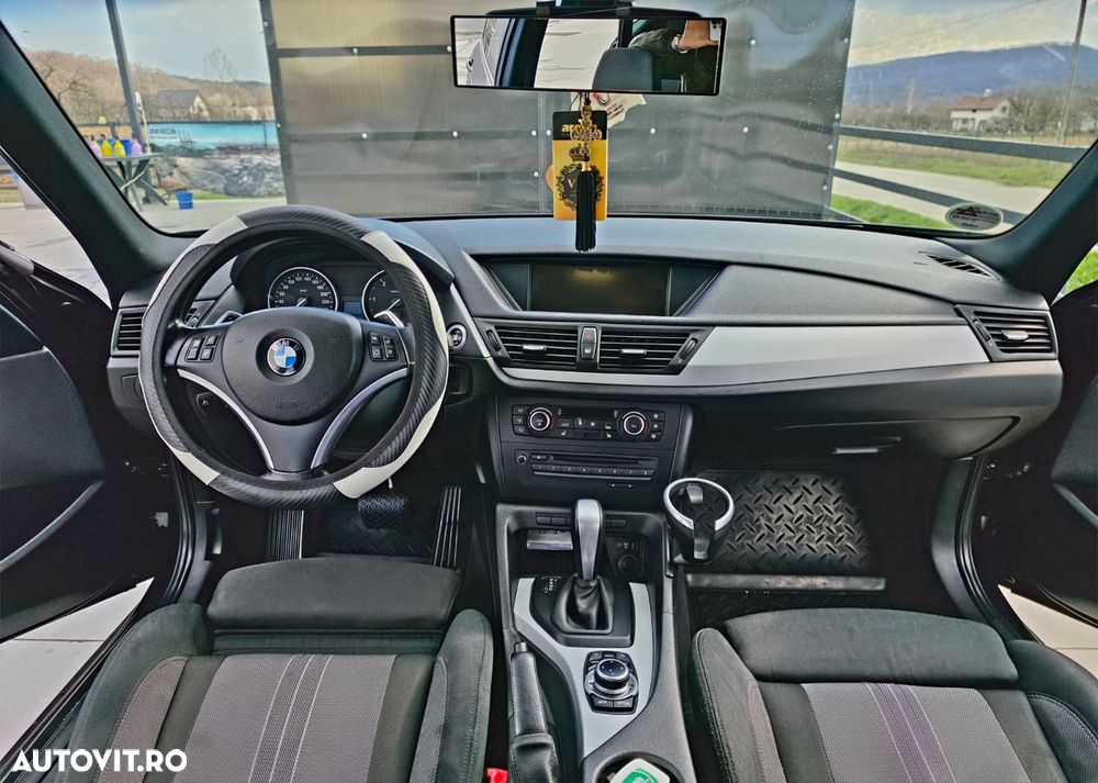 BMW X1 sDrive20d Aut. - 8