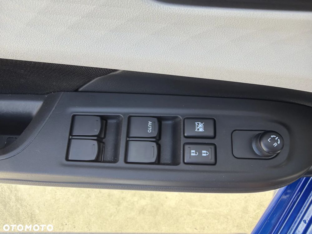 Suzuki Swift 1.2 Dualjet SHVS Premium Plus CVT - 23