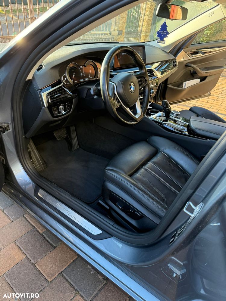 BMW Seria 5 520d Aut. Sport Line - 19