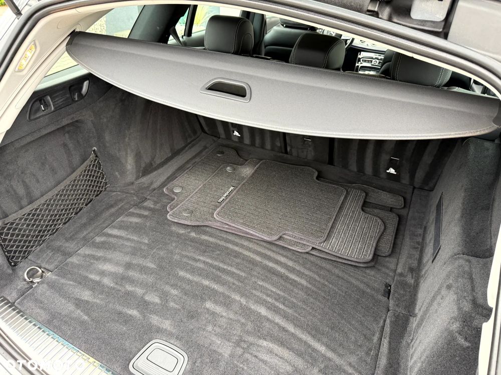 Mercedes-Benz Klasa E 220 d 9G-TRONIC Avantgarde - 34