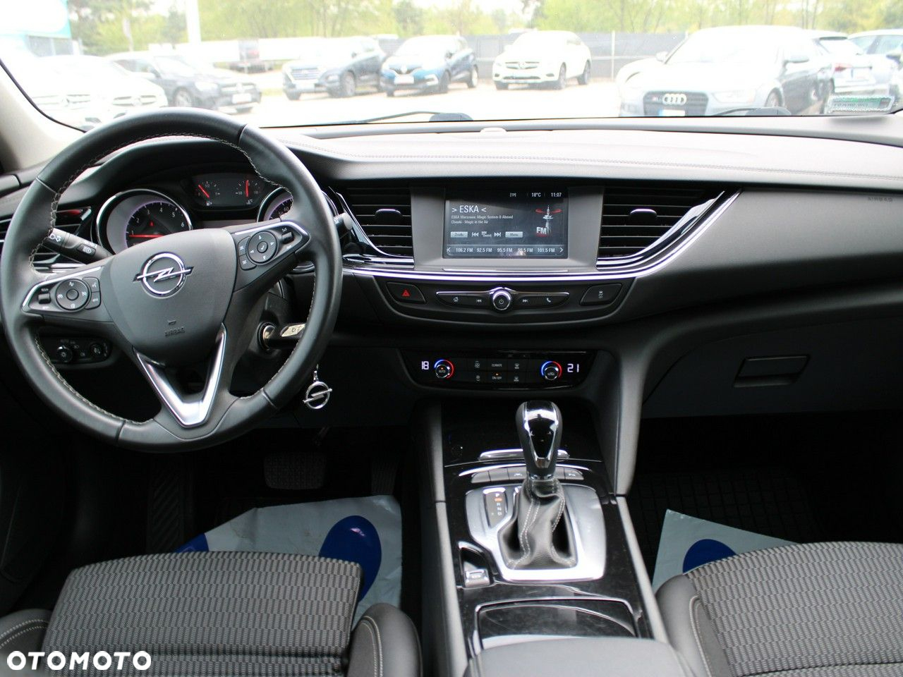 Opel Insignia - 14